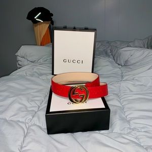 BEAUTIFUL! New Red/Gold GG Gucci Belt!